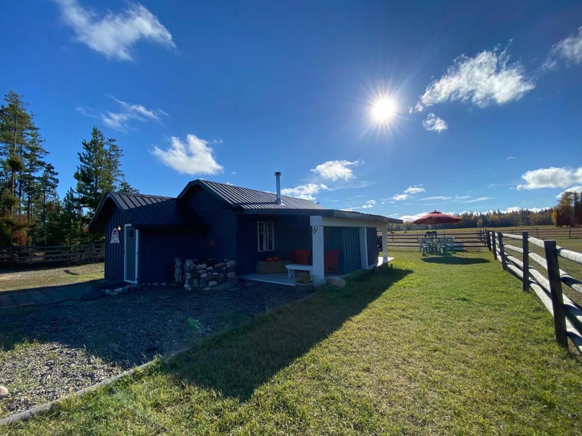Woodhouse Cottages And Ranch Prince George Exterior photo